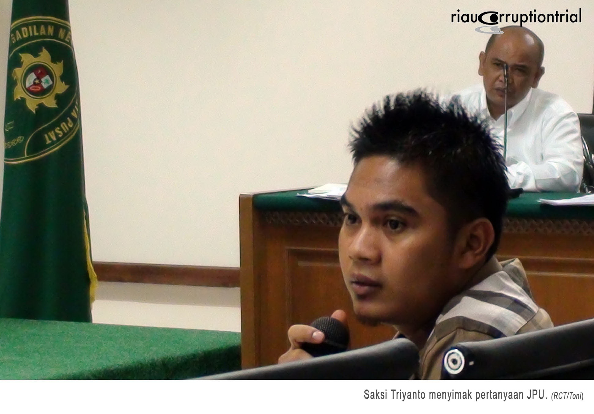 08 Saksi Triyanto 22 Desember 2014